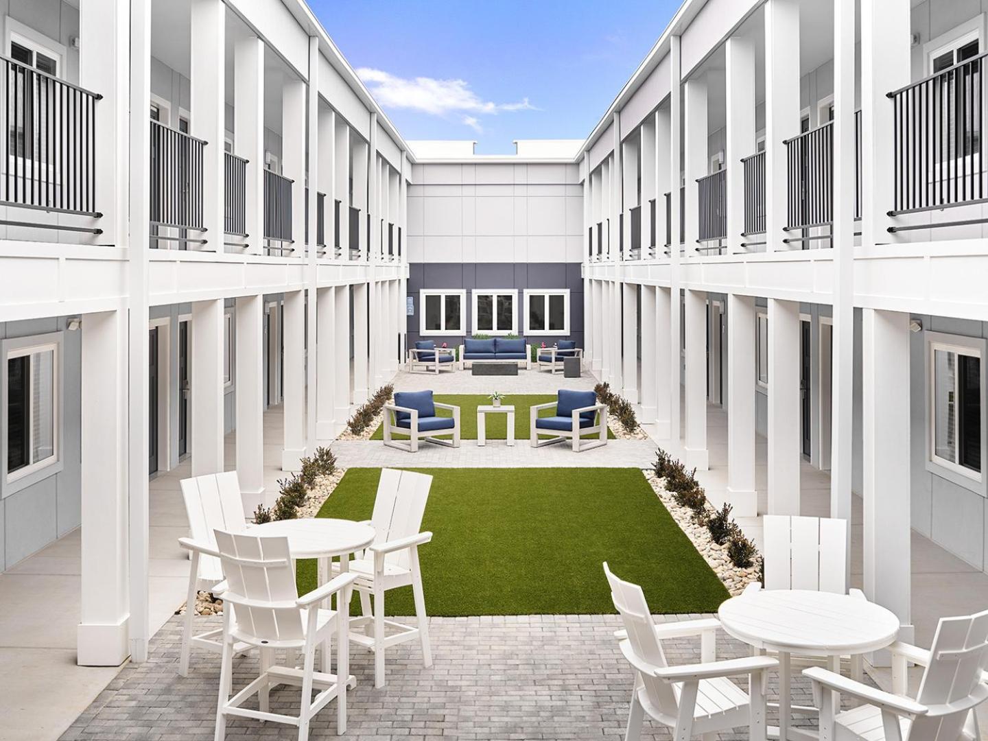 Stayapt Suites Columbus-Fort Benning Exterior photo
